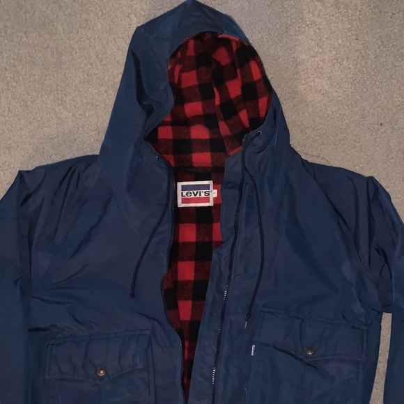 Fully wool lined pretty heavy but not too heavy Levi’s bomber jacket XL - Picture 3 of 7